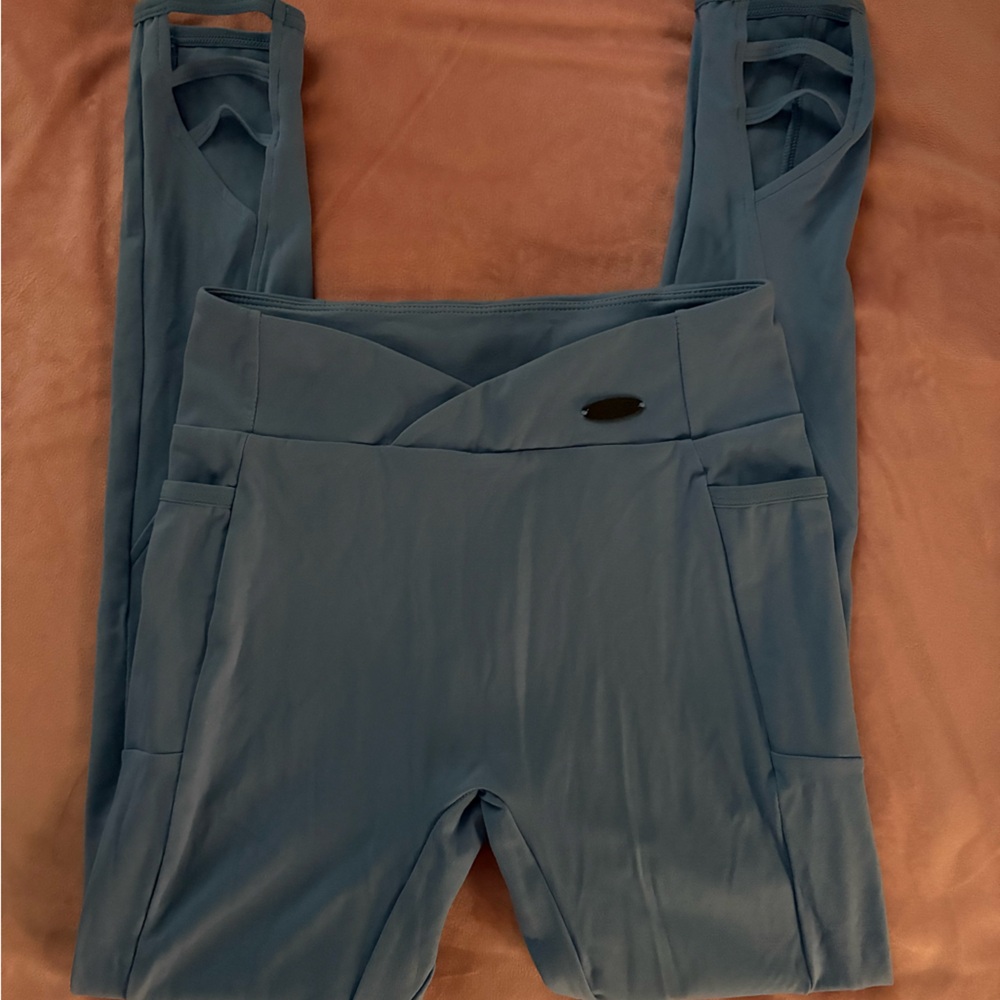 Gymshark Blue leggings for Active Comfort